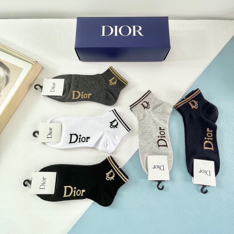 DIOR